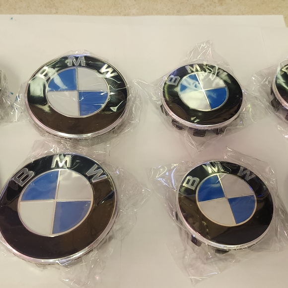 Set Of 4 2.68" *OR* 2.2" BMW hubcap Center Caps - Picture 15 of 16